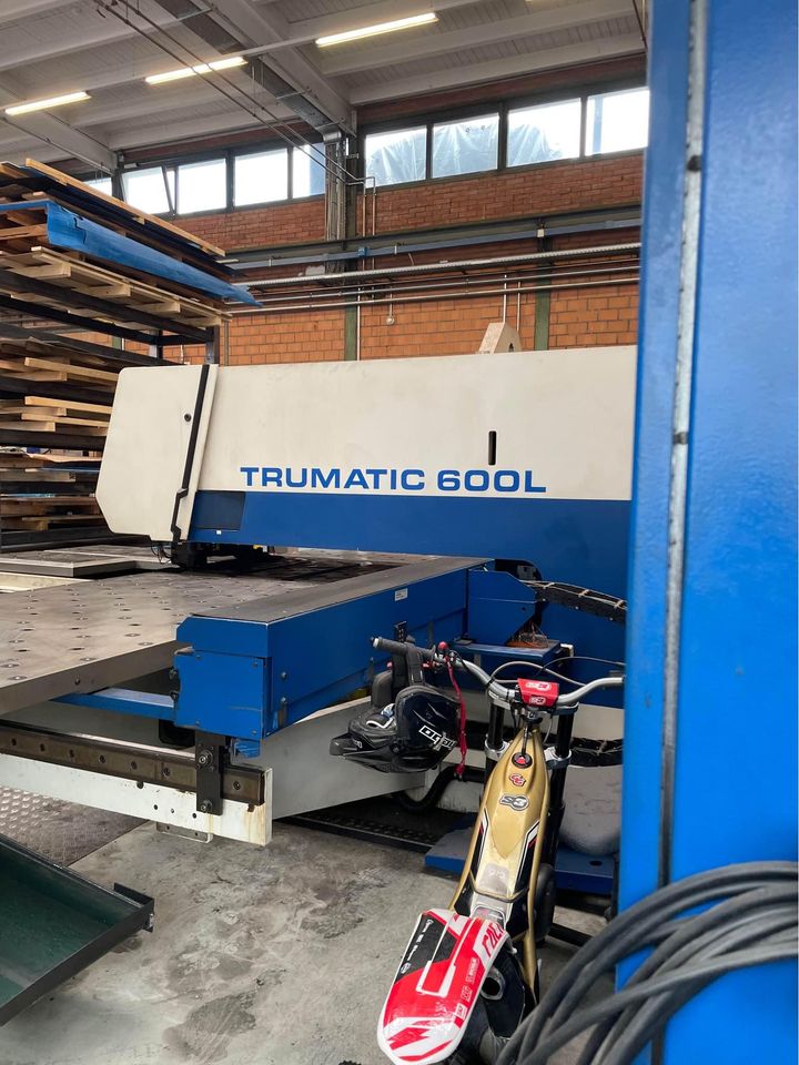Used Trumpf Trumatic 600L I Laser Punch I 1998
