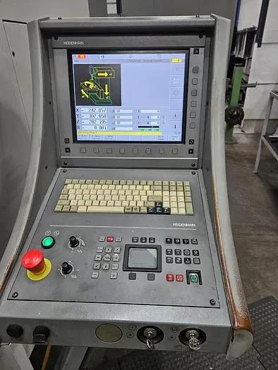 Usado Centro de Mecanizado Vertical Deckel Maho DMU 80T I