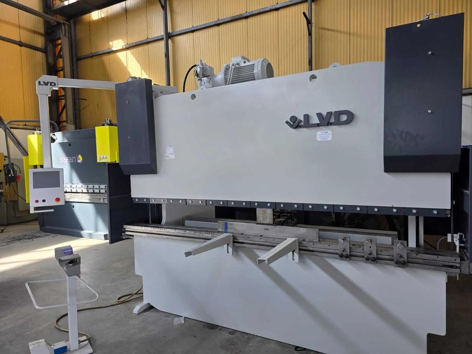 Gebruikt LVD PPI 135/30 I Persbank