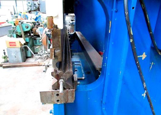 Gebruikt Colly 3000/140 - Persmachine