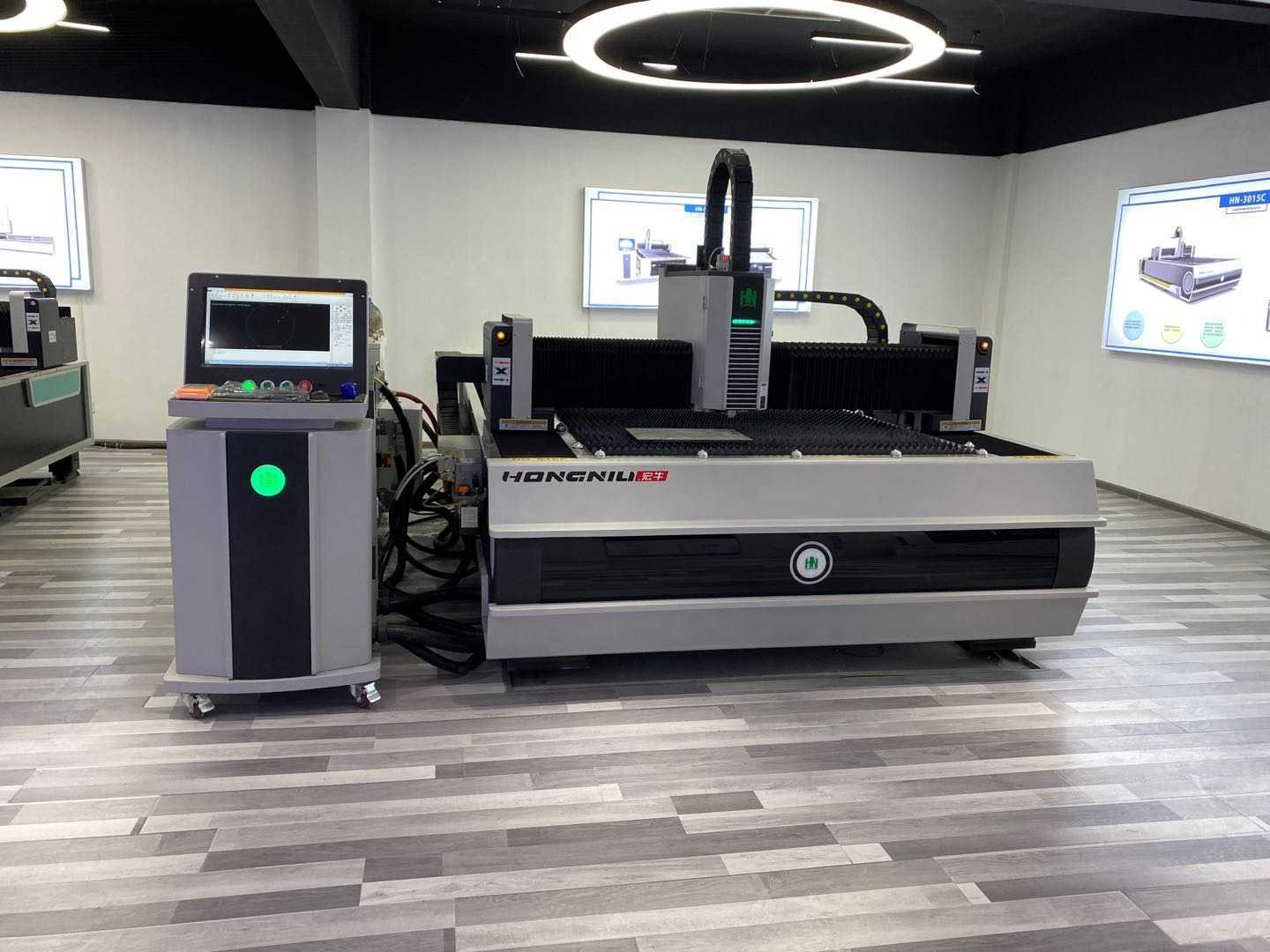 Hongniu HN-3015E 2000W - Laser Cutting - 2023