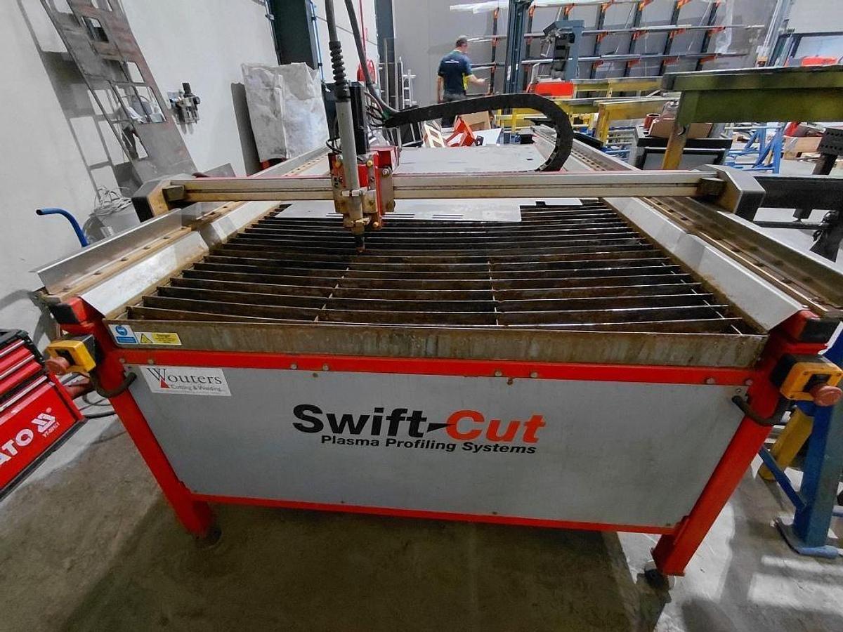 Used Swift-Cut Pro 2500 I Plasma Cutting