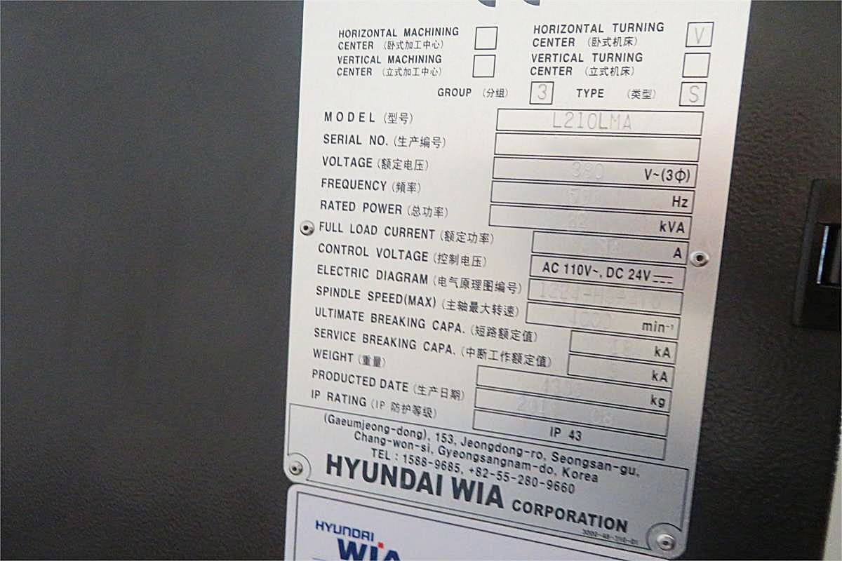 Usado Hyundai WIA L 210 LMA - Torno CNC - 2018