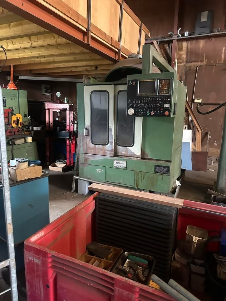 Used Takisawa MAC-V1E I Vertical Machining Center