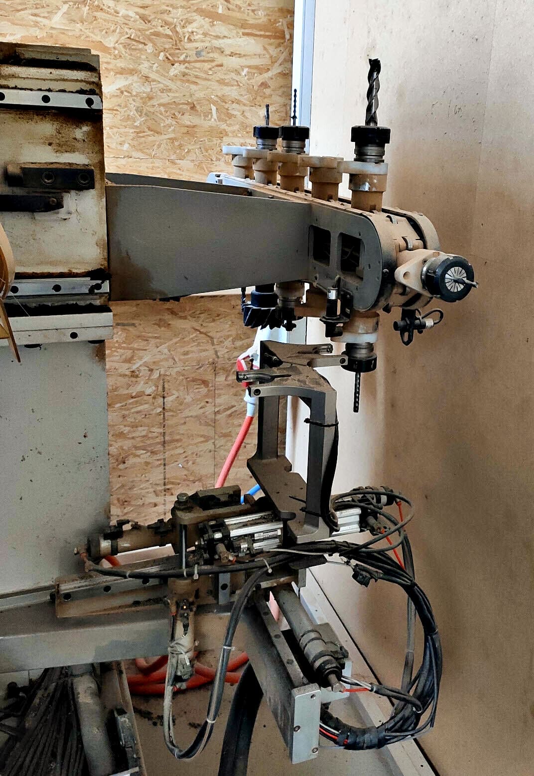 Usado Biesse Rover 30 - Centro de mecanizado CNC - 1998