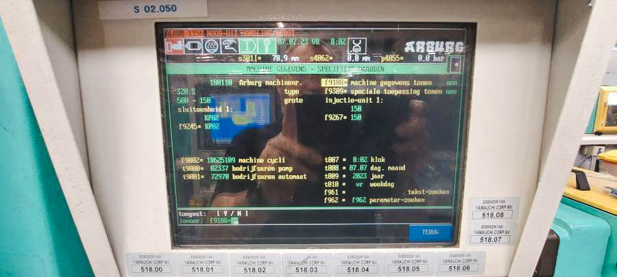 Used Arburg Allrounder 320 S 500-60 (Package X5) - Injection Moulding - 2000