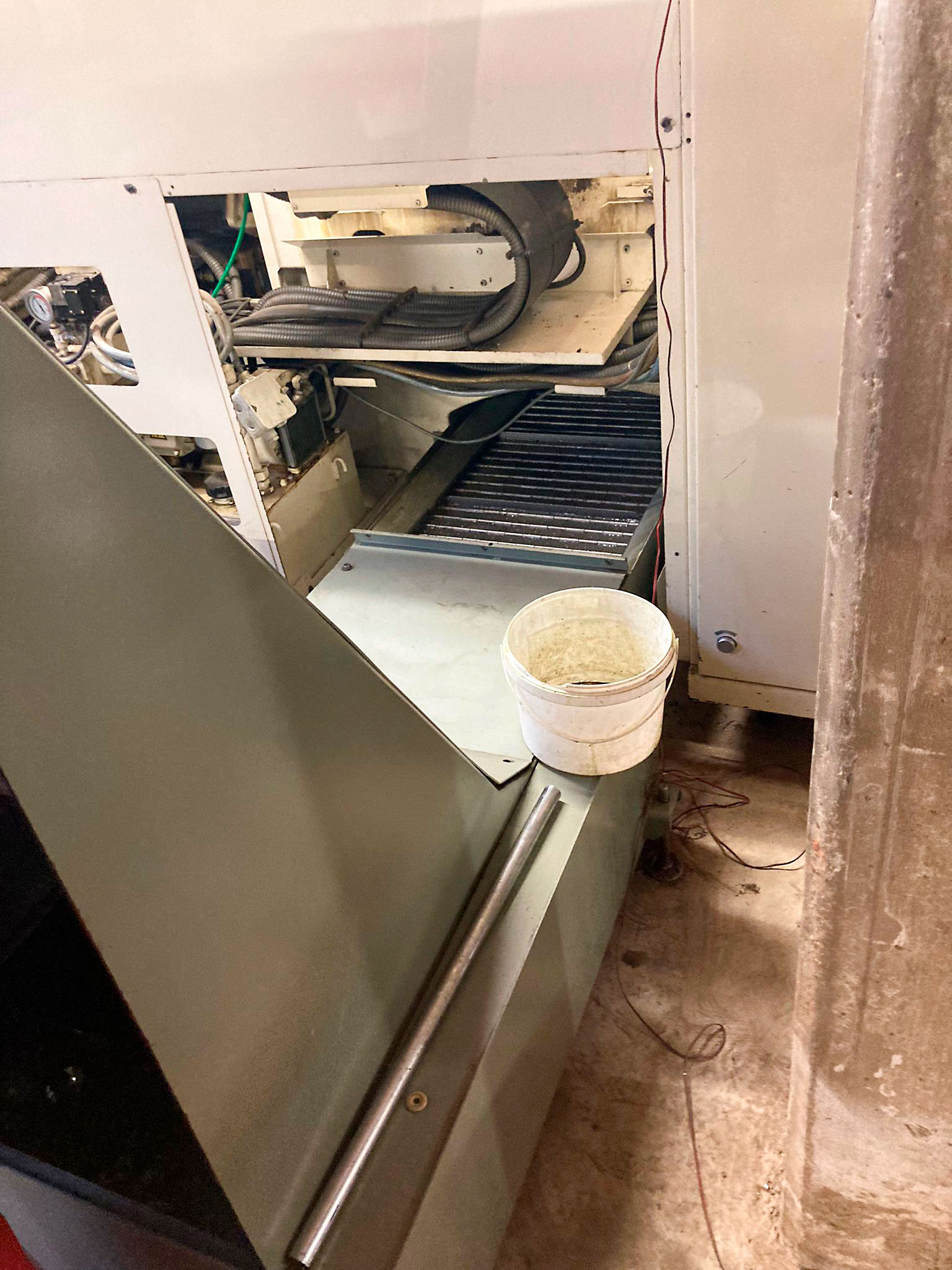 Used Okuma LB15 - CNC Lathe - 1995