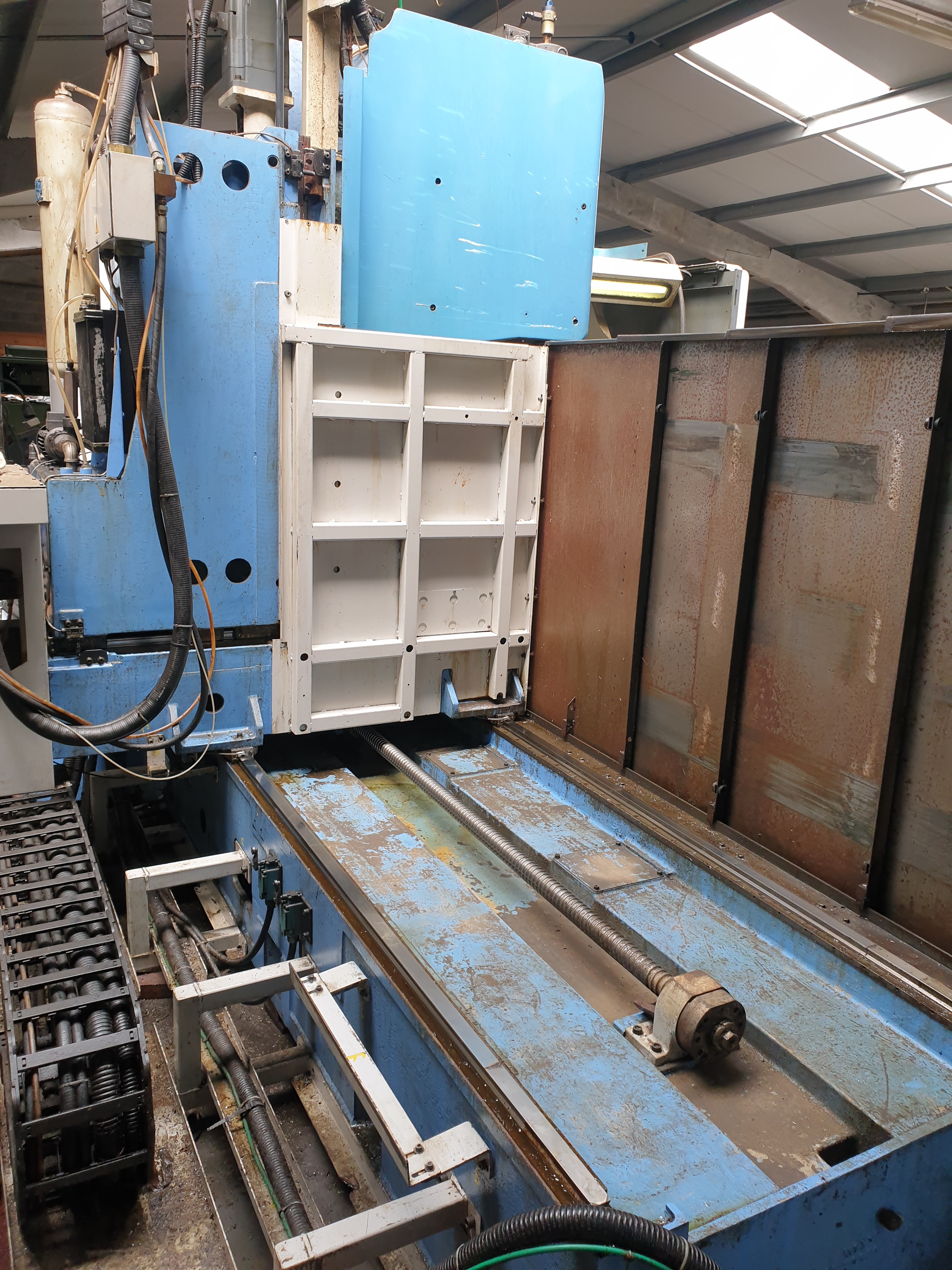 Gebruikt MAZAK VTC 30 C