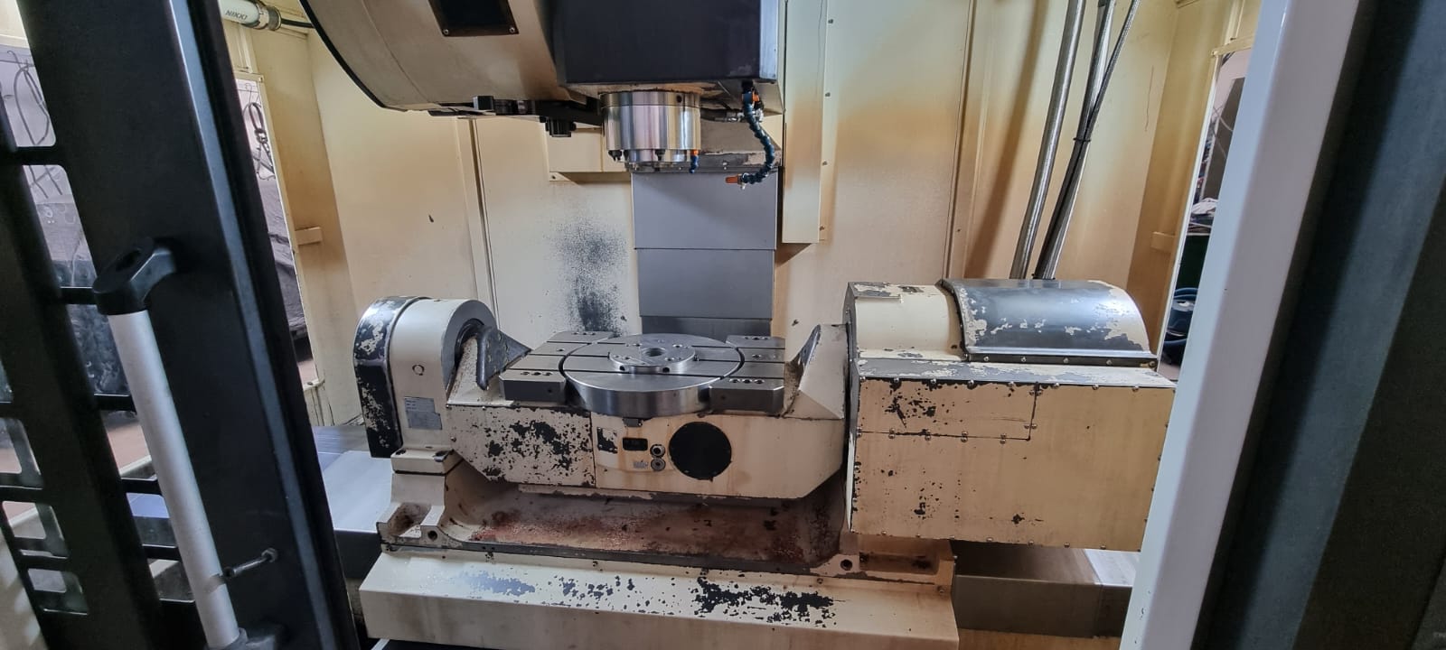 Used Kitamura Mycenter-4XT I 5-Axis Vertical Machining Center I 2013