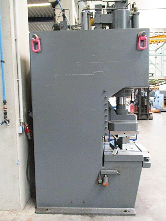 Gebruikt 1985 Dunkes HZS 63 - Hydraulische Pers