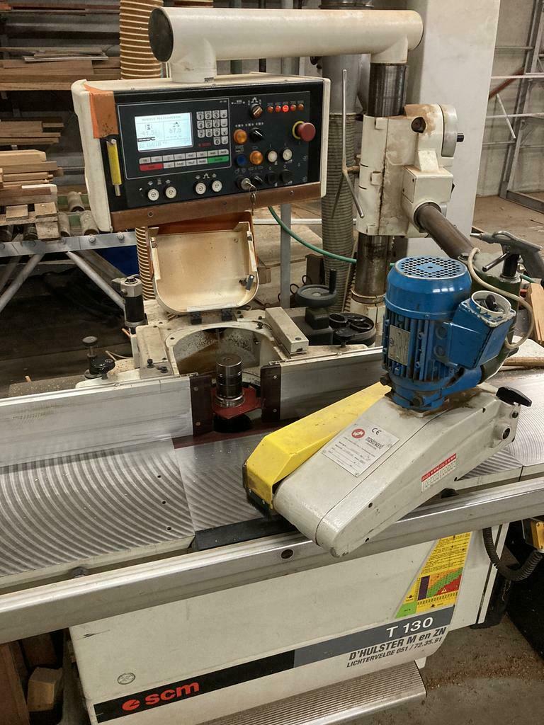 Usado SCM T 130 - 2001