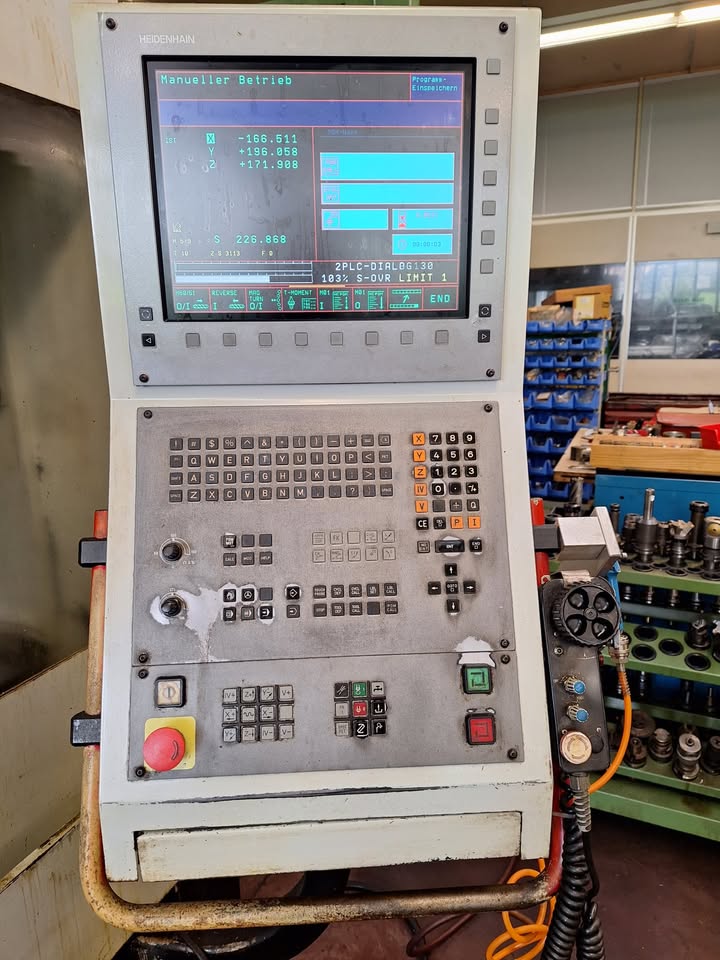 Used Quaser MV204 II I Vertical Machining Center I 2000