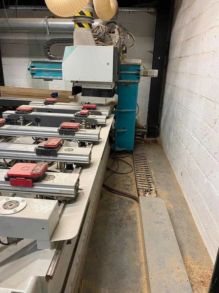 Gebruikt Holzher Easy-Master 7015 I Gebruikte CNC Bewerking Centrum