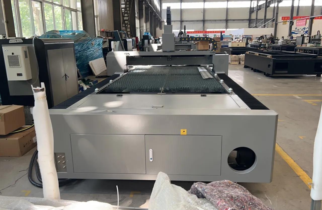 Leapion LF-3015B 3000W