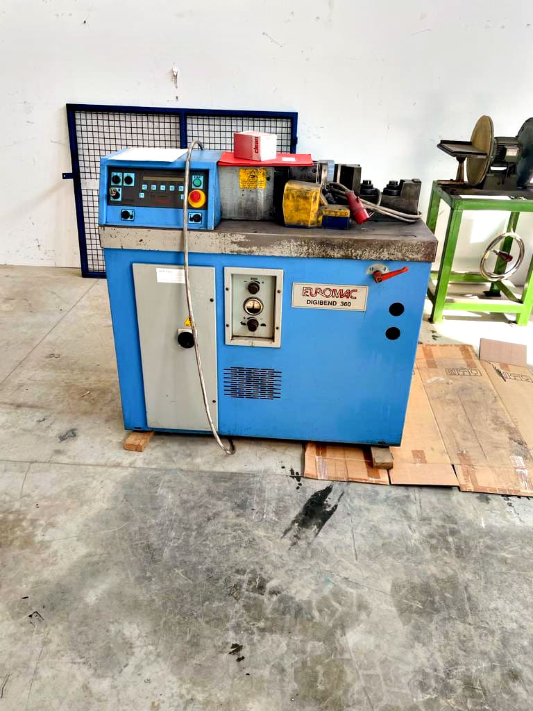 Usado Euromac Digibend 360 - Máquina de plegado - 1998