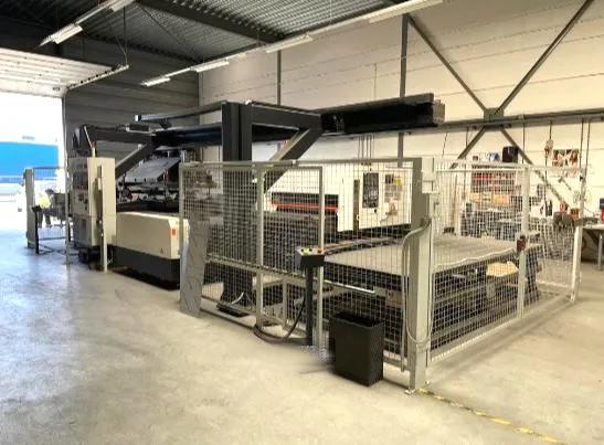 Usado Corte por láser Mazak STX 510 MK III I