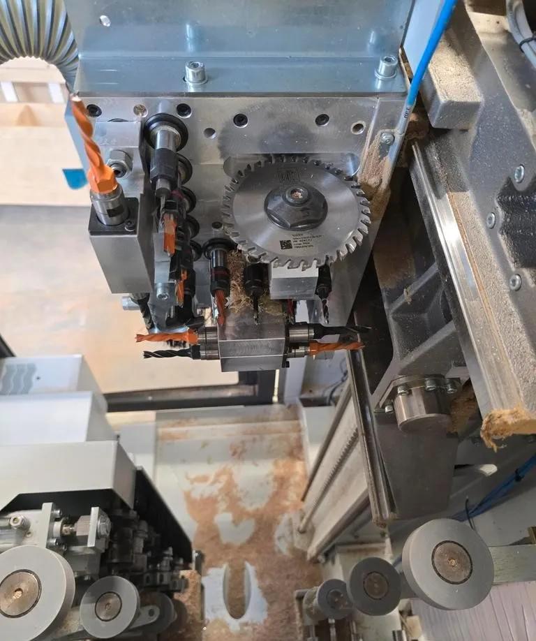 Usado Centro de Mecanizado CNC Holzher Evolution 7405 I