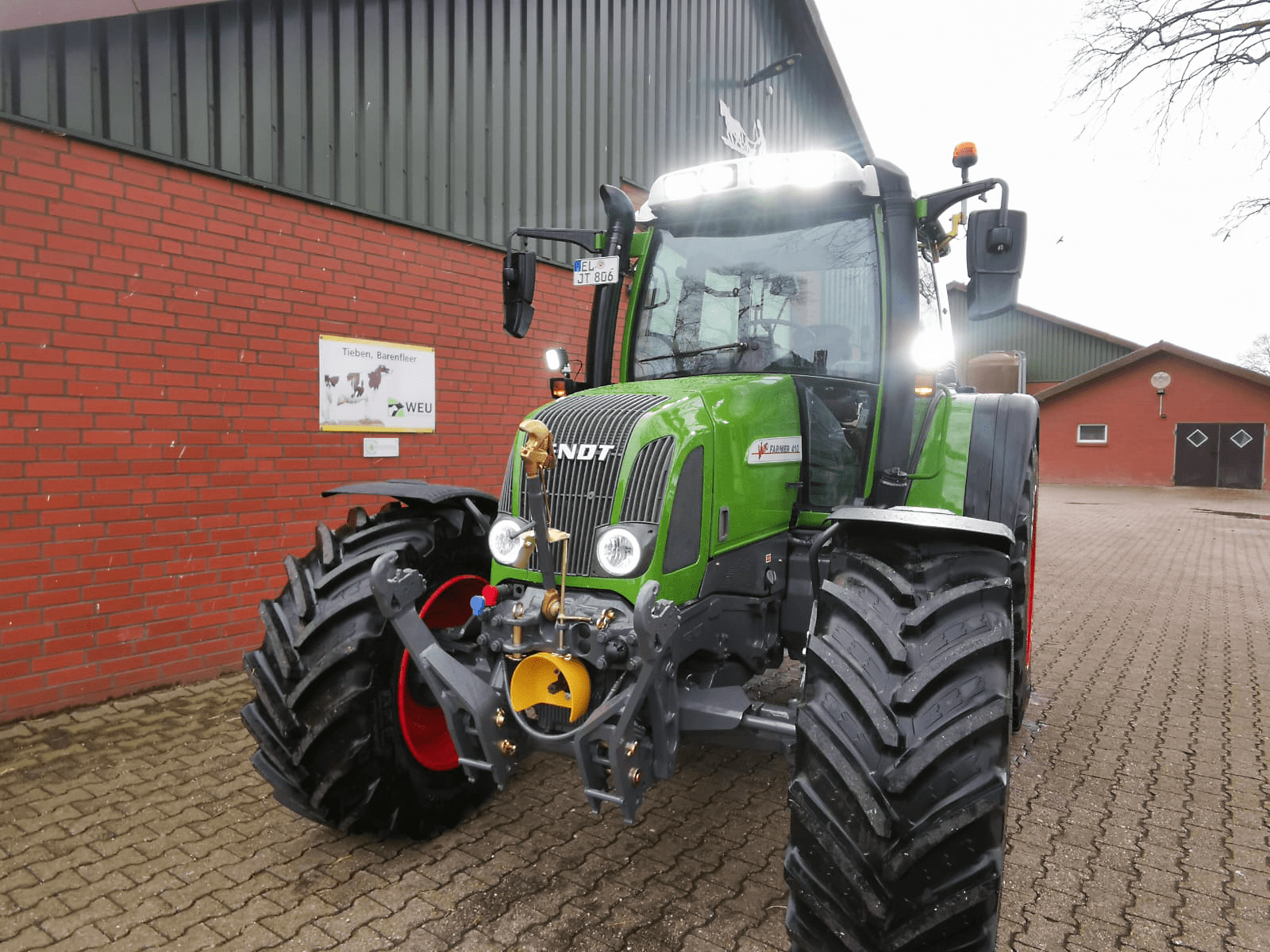 Gebruikt Fendt Farmer 410 Vario - Tractor - 2003