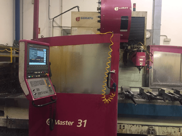 Gebruikt Goratu G Master 31 - Freesmachine - 2005