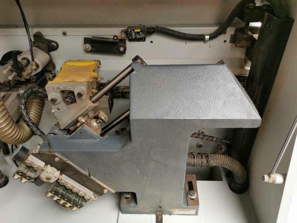 Usado 2003 HOLZHER SPRINT 1310-1