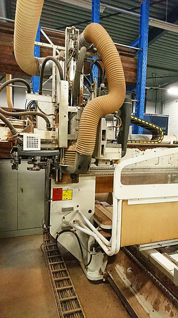 Gebruikt Scm Record 240 TV - CNC Bewerkingscentra -2002