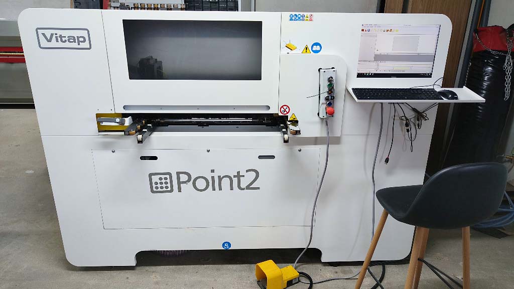 Usado Vitap Point 2 - Perforadora CNC - 2017
