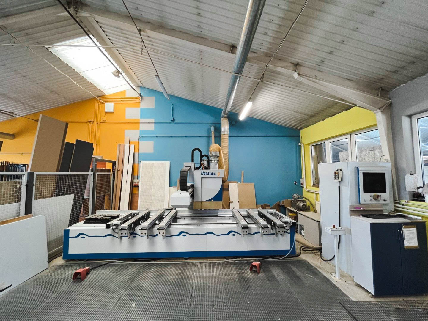 Used Weeke Venture 3 - CNC Machining Center - 2005