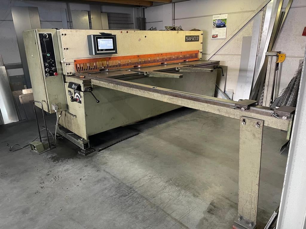 Used Safan VS 255 - 4 I Hydraulic Shear I 1988