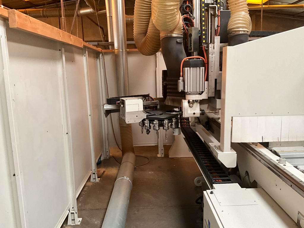 Used SCM Morbidelli Universal TV 3012 I CNC Machining Center