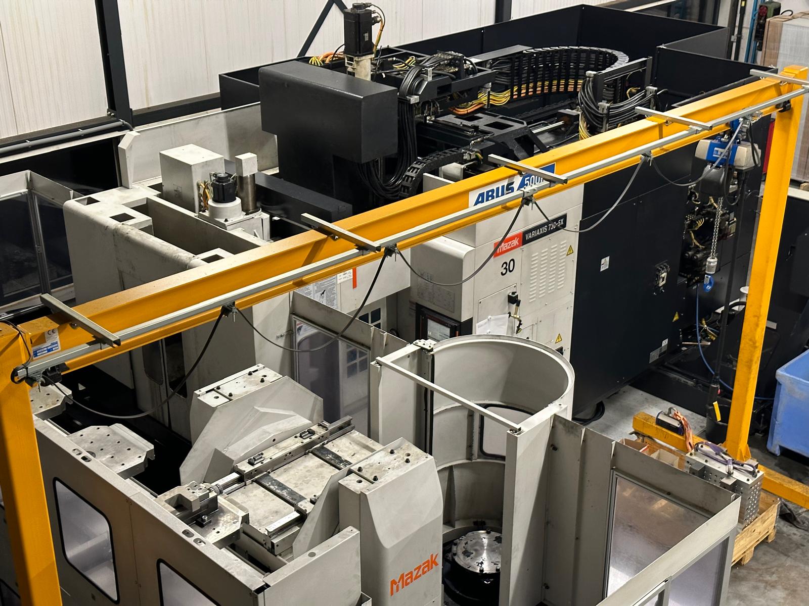 Used Mazak Variaxis 730-5X I Vertical Machining Center I 2005