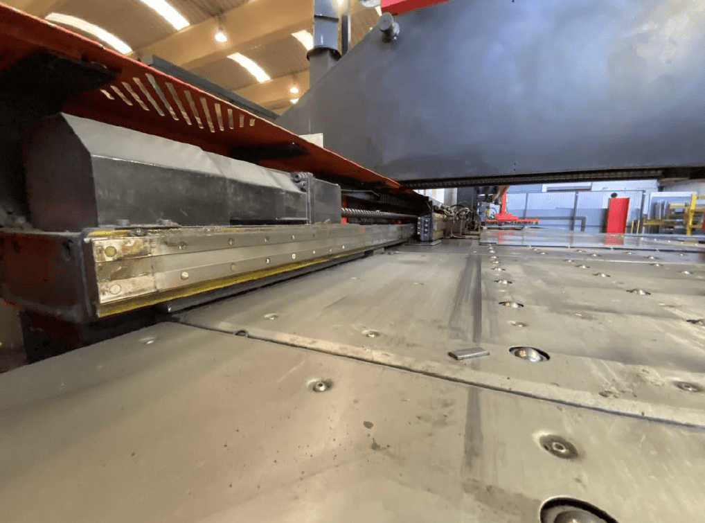 Gebruikt Amada Vipros 358 - Ponsmachine