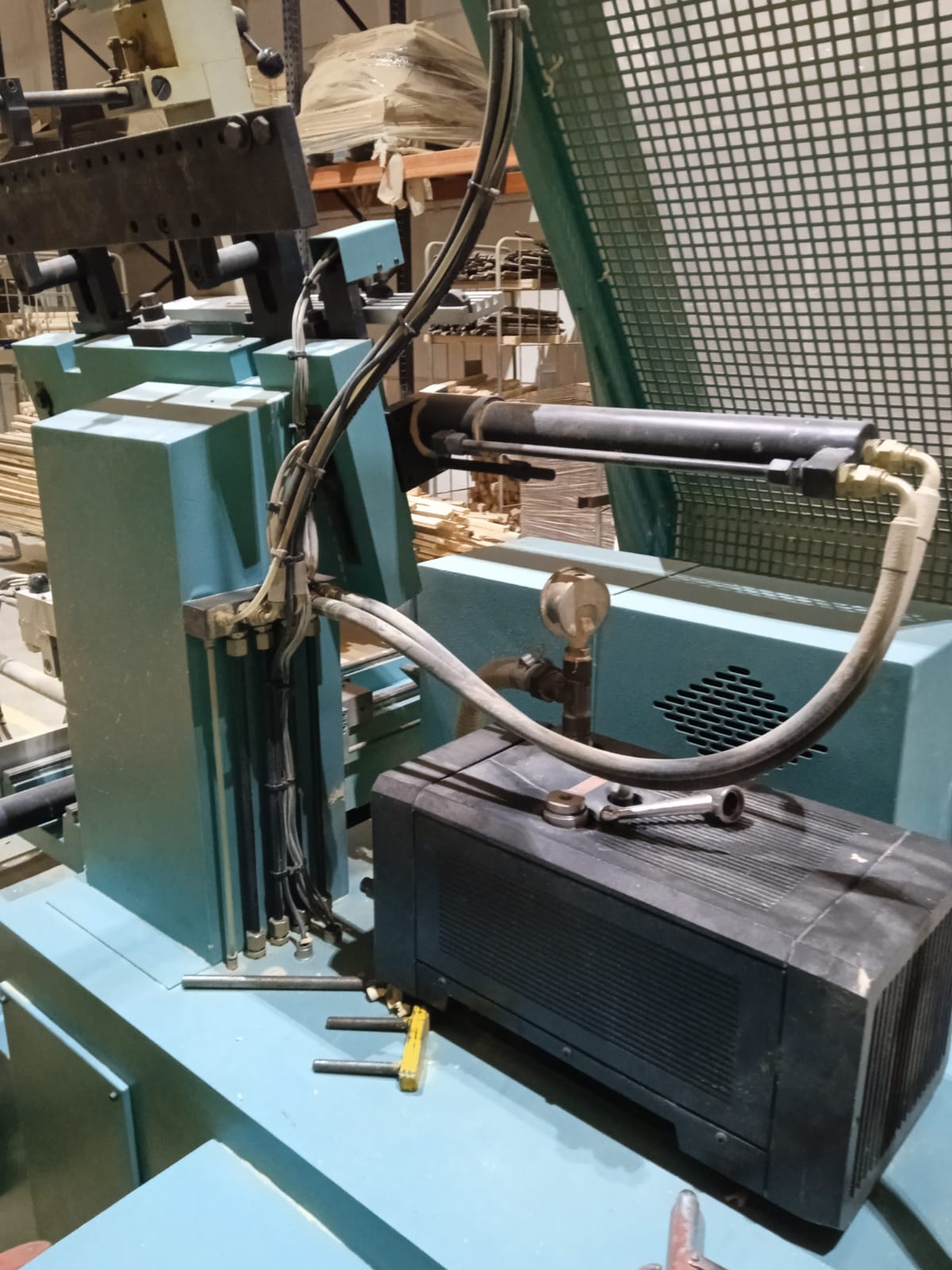 Usado Intorex TF 2 - Torno CNC - 2000