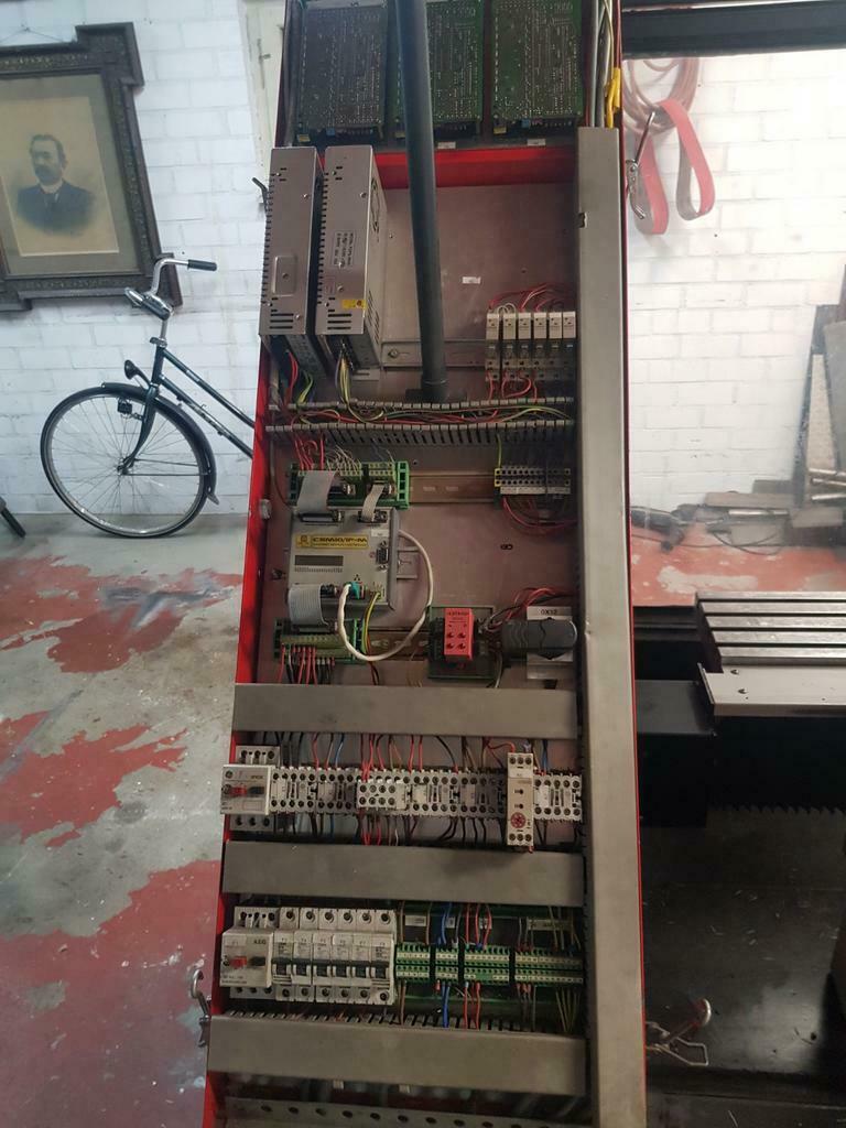 Gebruikt EMCO F3 CNC