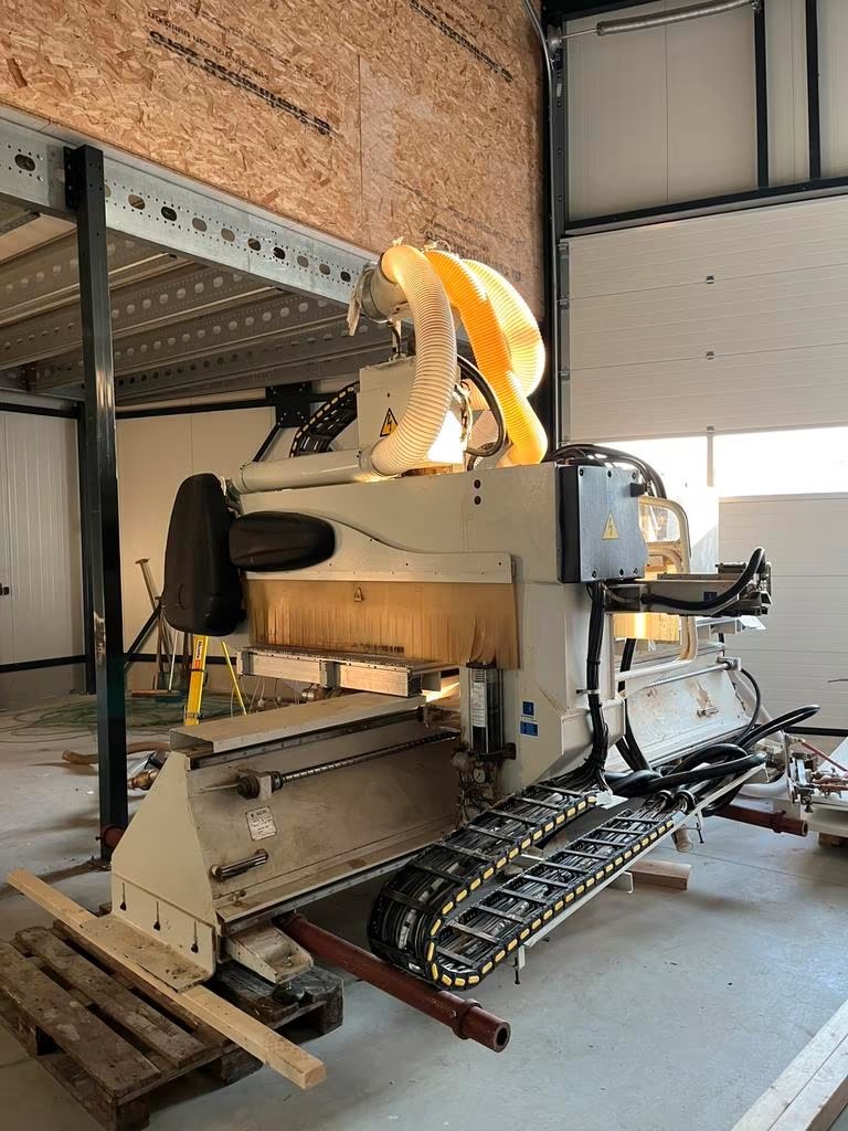 Used SCM Record 130 I CNC Machining Center I 2001