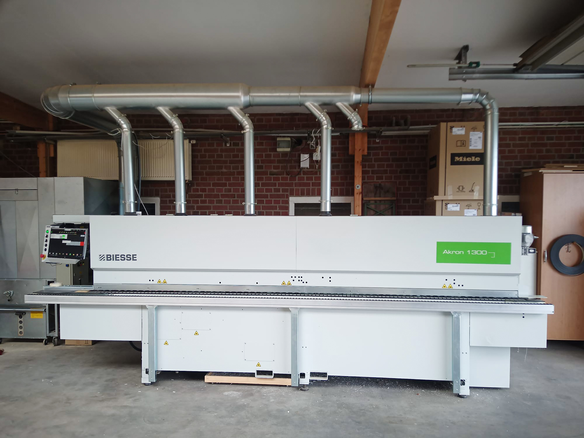 Gebruikt Biesse Akron 1330 A - Kantenaanlijmmachine - 2021