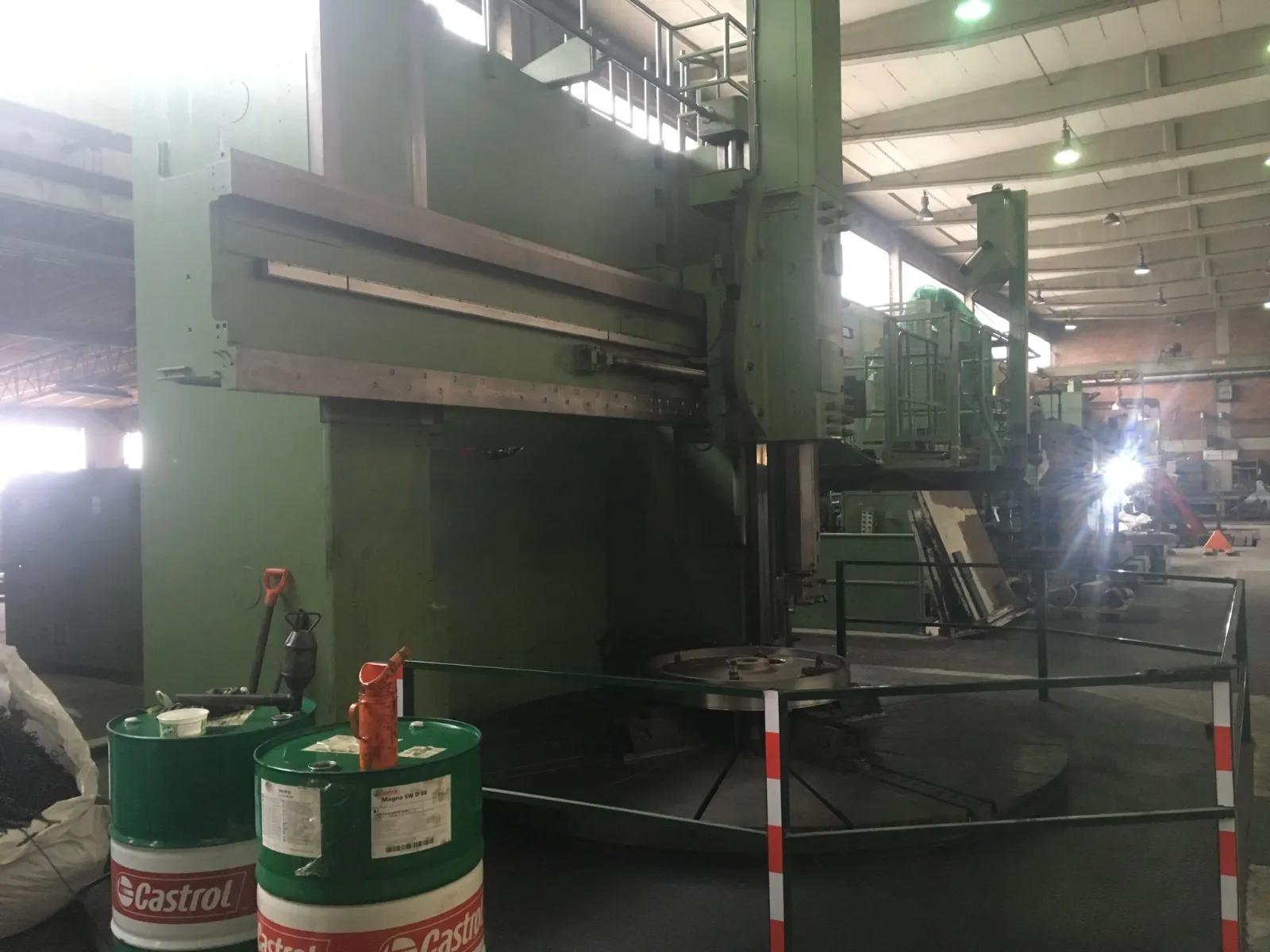 Usado Torno Vertical CNC Schiess de 4000 mm