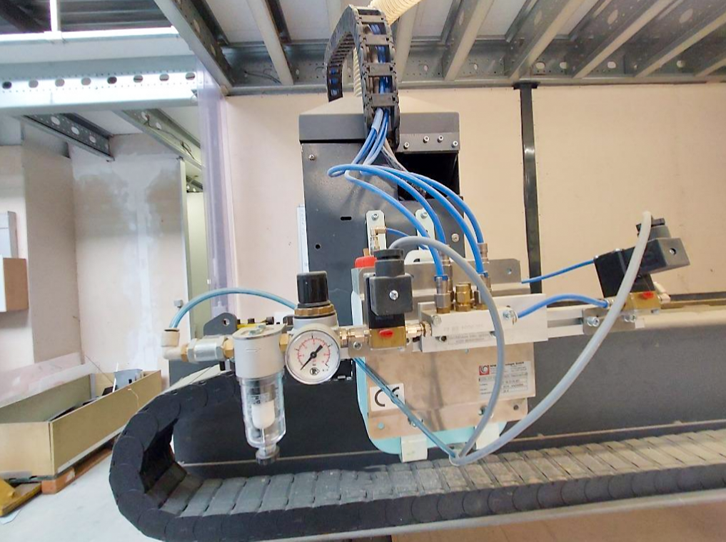 Usado Multicam 5-304-H - Router CNC - 2012