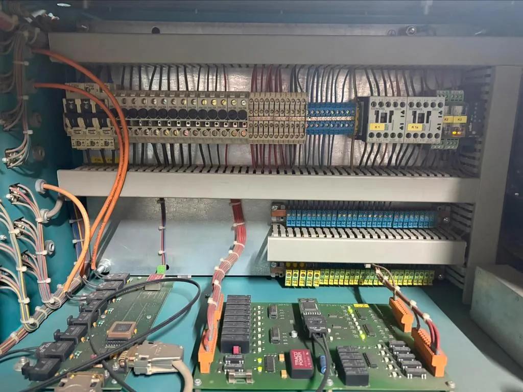 Usado Sato Satronik LS 2500 I Corte por plasma I 2004