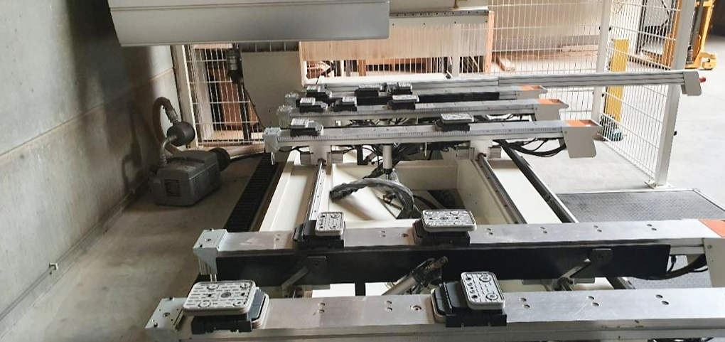 Used Holztech Industrial EVO - CNC Machining Center - 2011