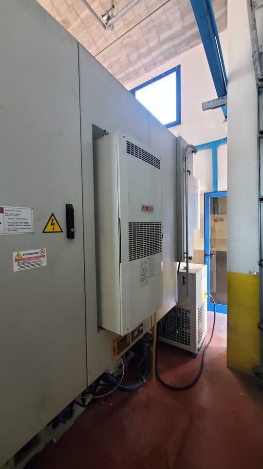 Used Hardinge XR600-5AX I Vertical Machining Center I 2007