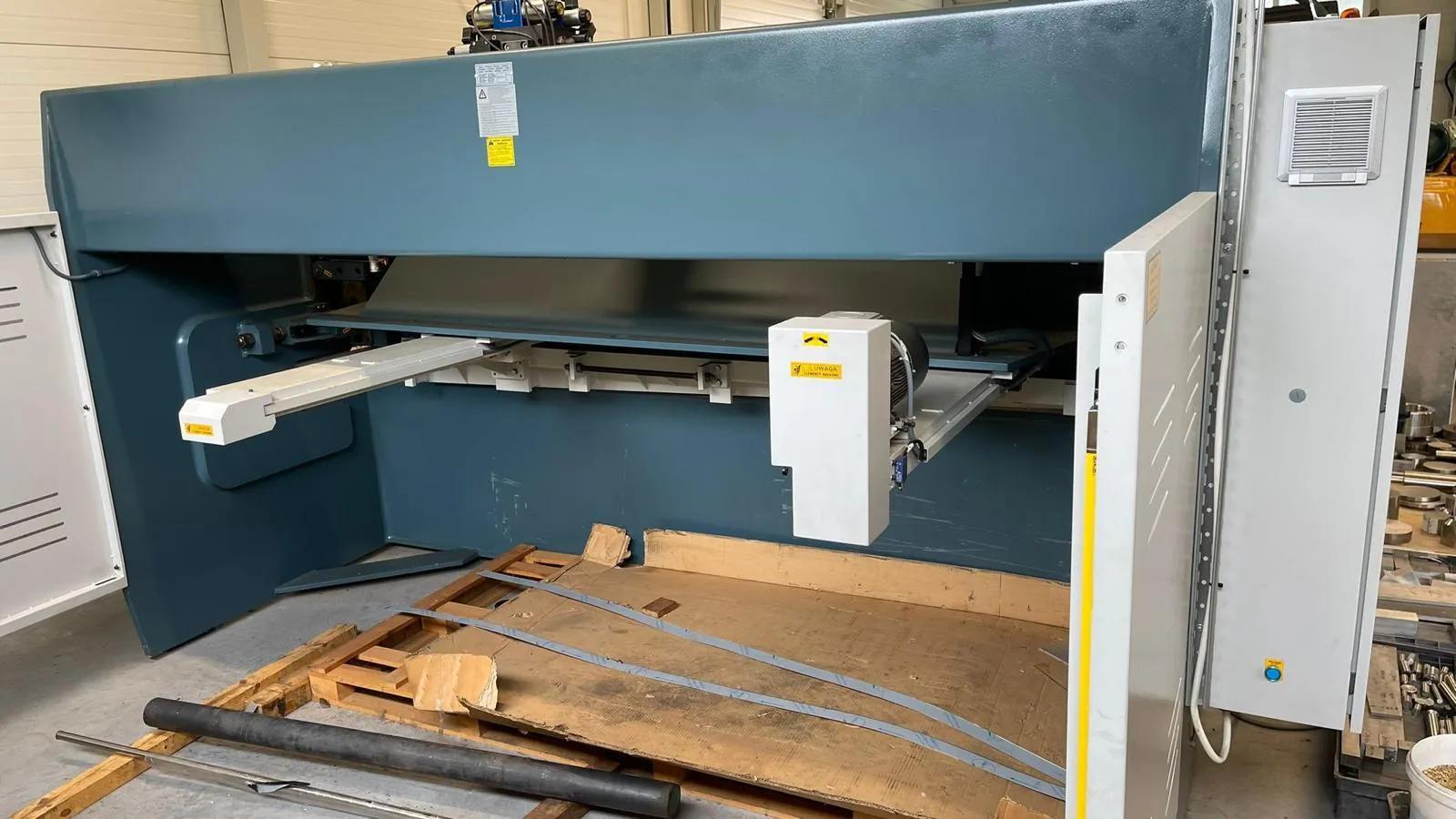 Gebruikt Durma VS 3006 I Guillotine Shear