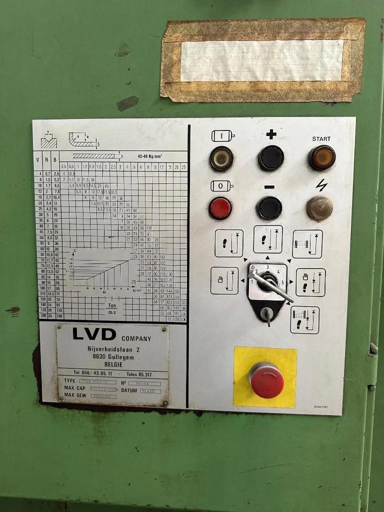 Gebruikt LVD PPCB 300/30 I Persrem