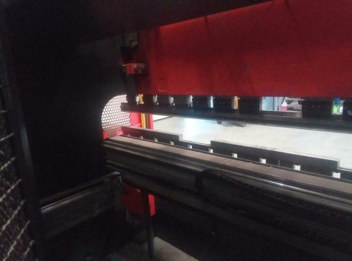 Gebruikt 2001 AMADA PROMECAM HFE 100-3