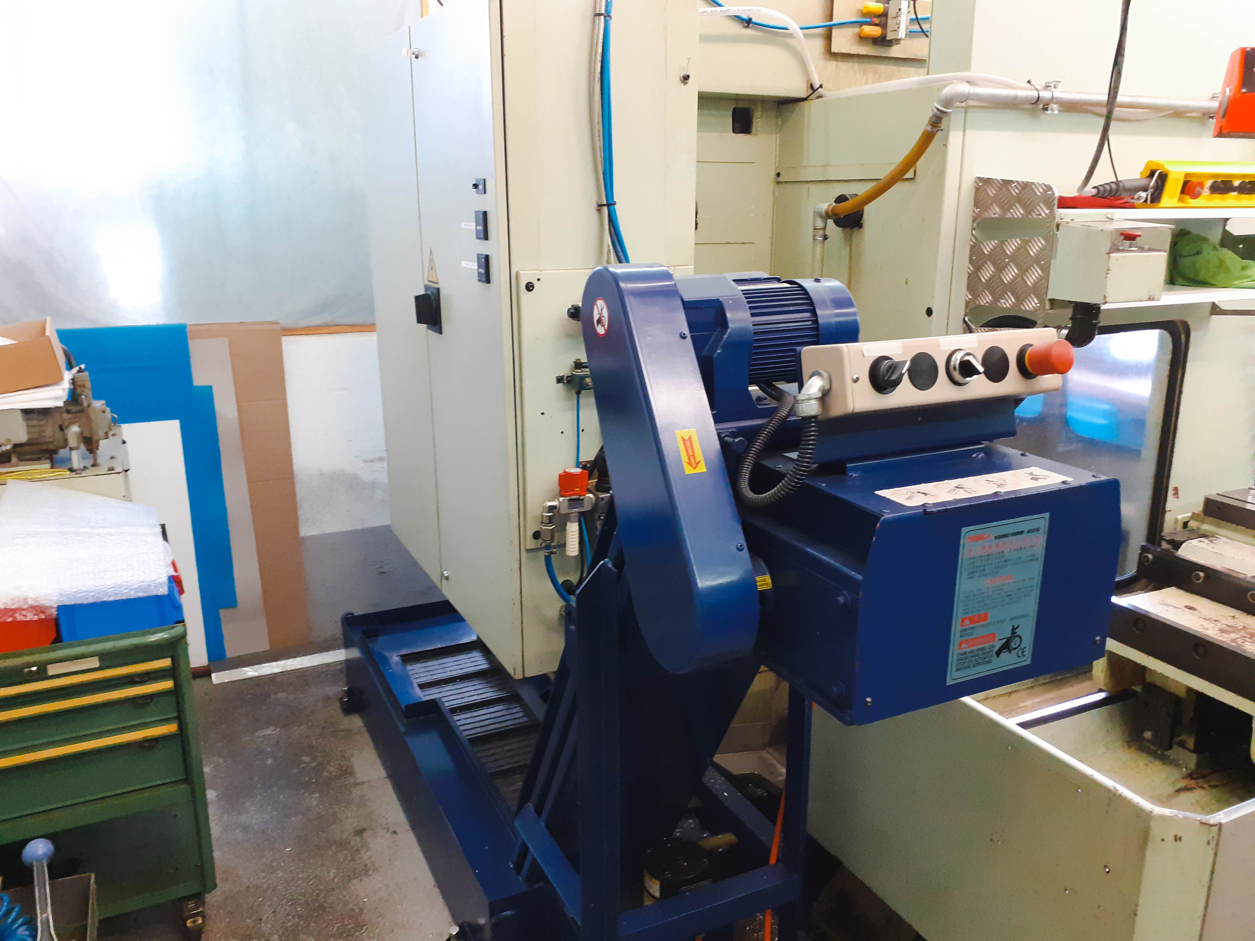 Used ARGO A1 + APC - Vertical Machining Center - 1995