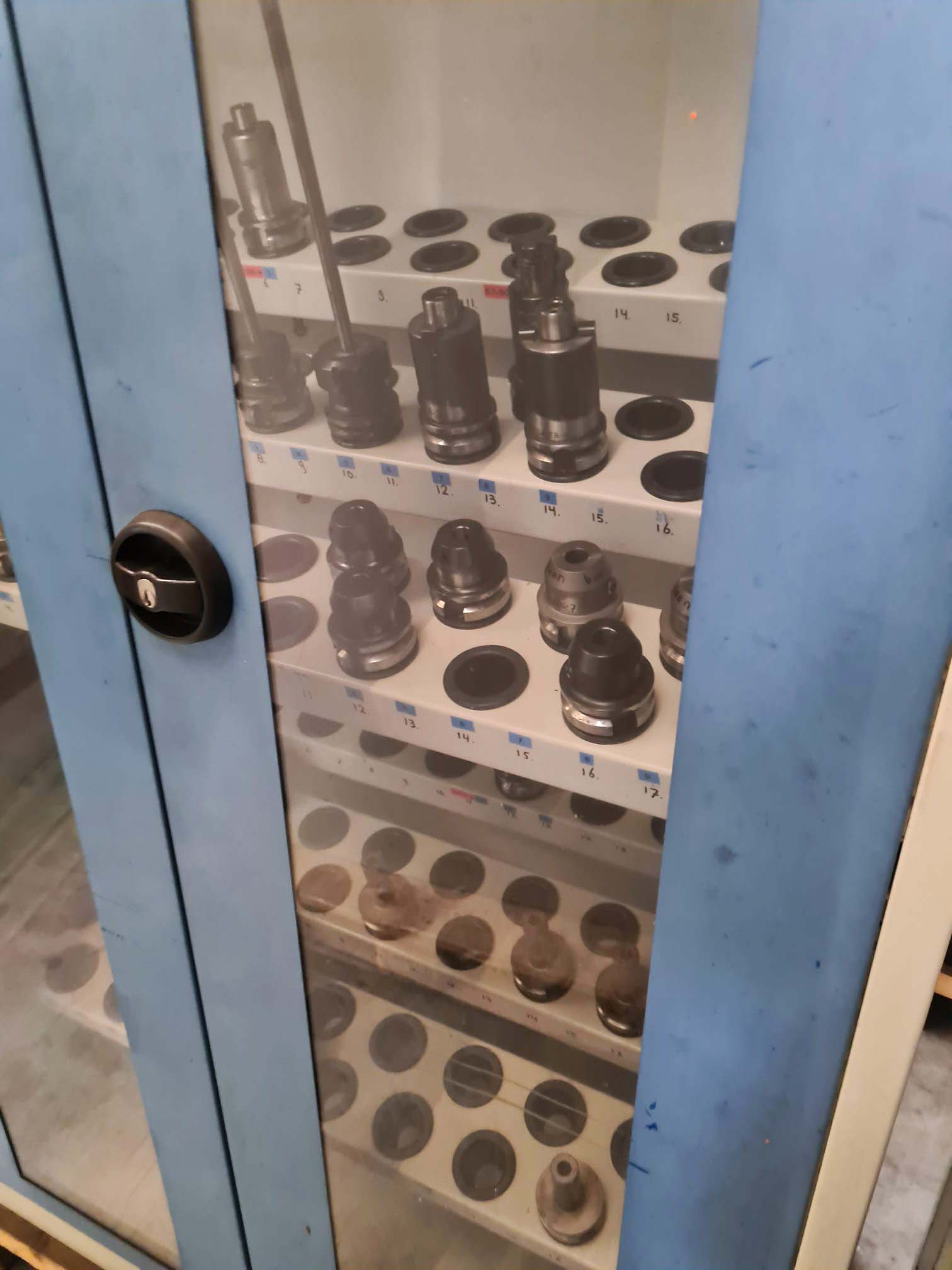 Gebruikt Cincinnati Milacron Sabre 1250 - Verticaal bewerkingscentrum - 1995