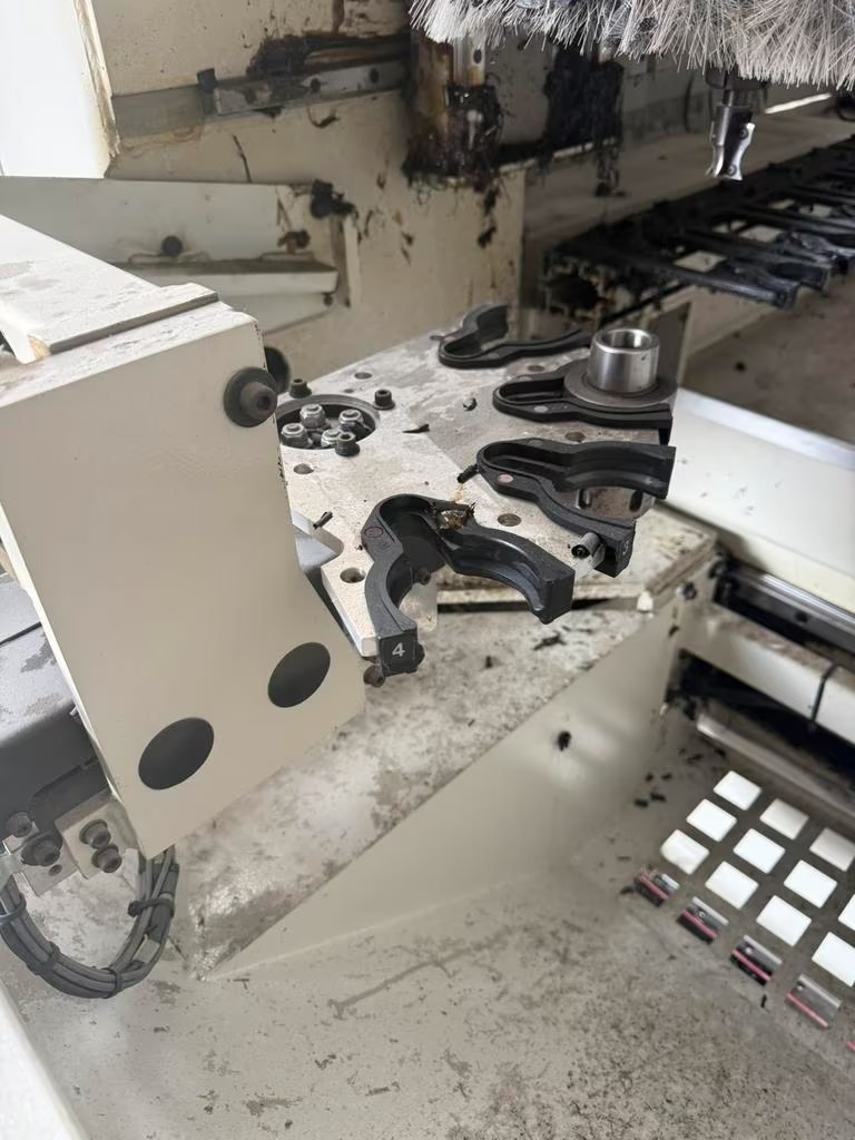 Used SCM Tech Z1 I CNC Machining Center I 2013