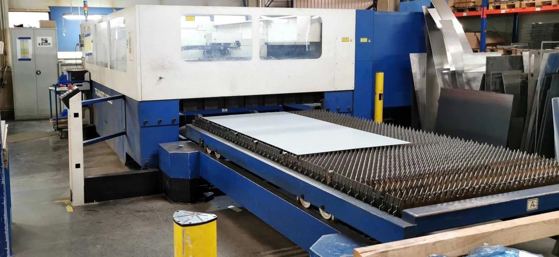 Used Trumpf Trumatic L3030 I Laser Cutting I 2004