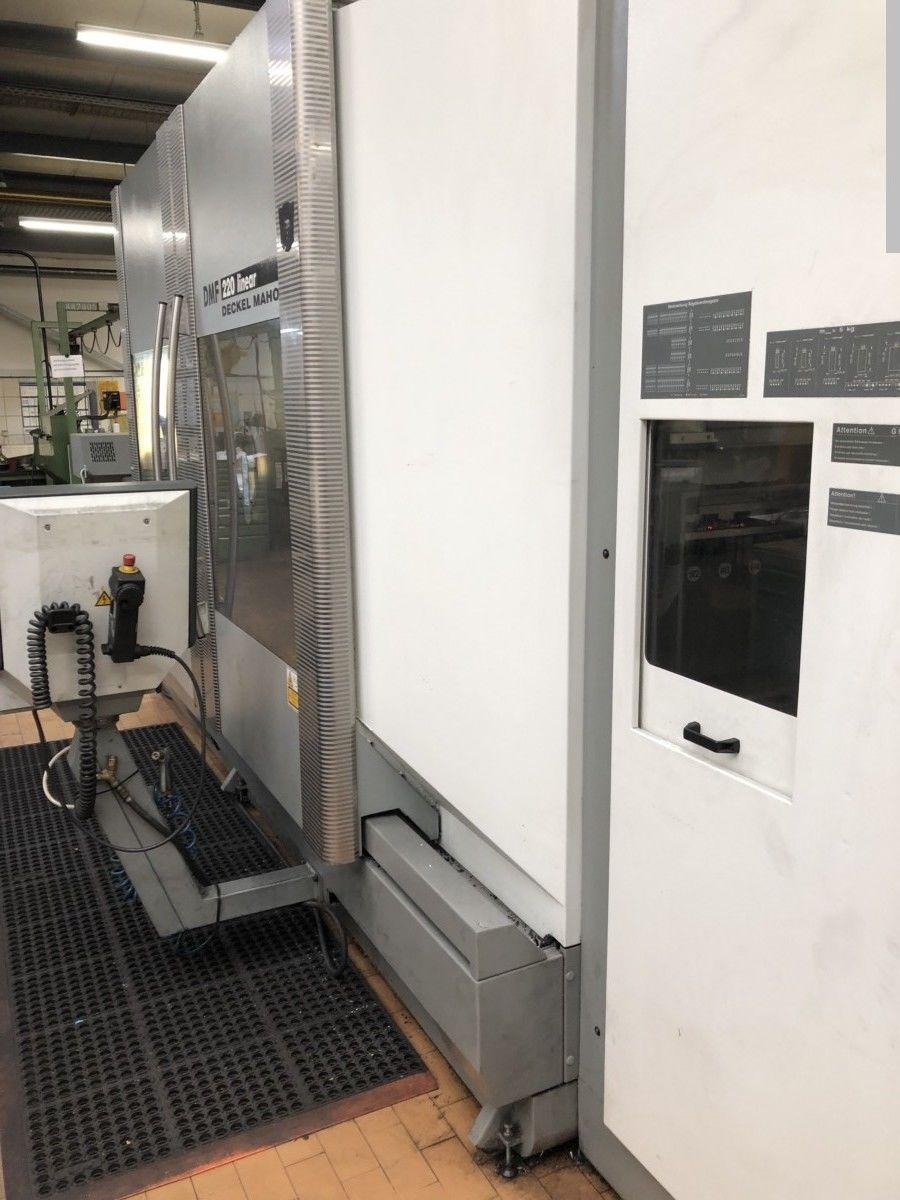 Used Deckel Maho DMF 220 Linear I Vertical Machining Center I 2005