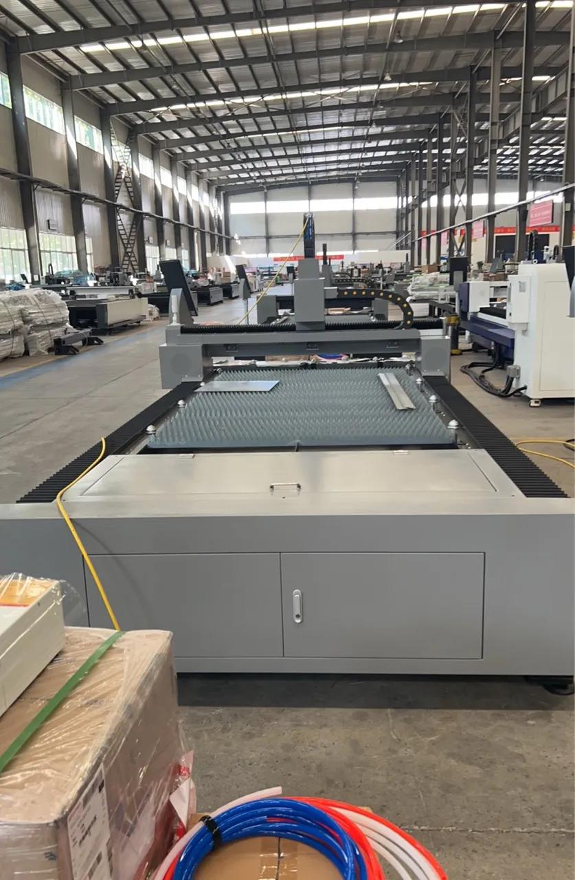 Leapion LF-3015EA 1500W