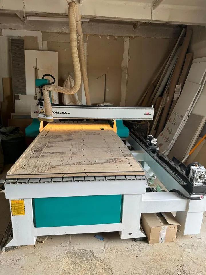 Usado Comeid CNC CMD-1325 I CNC Router